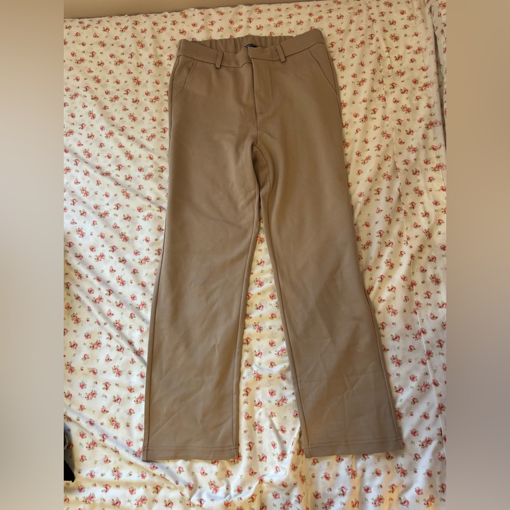 Women’s Tan Pants